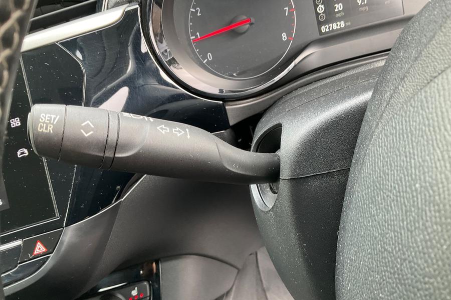 Vauxhall Corsa Photo autoimg-7a91f33c86fe18c9b061ae205450a34f2160c561.jpg