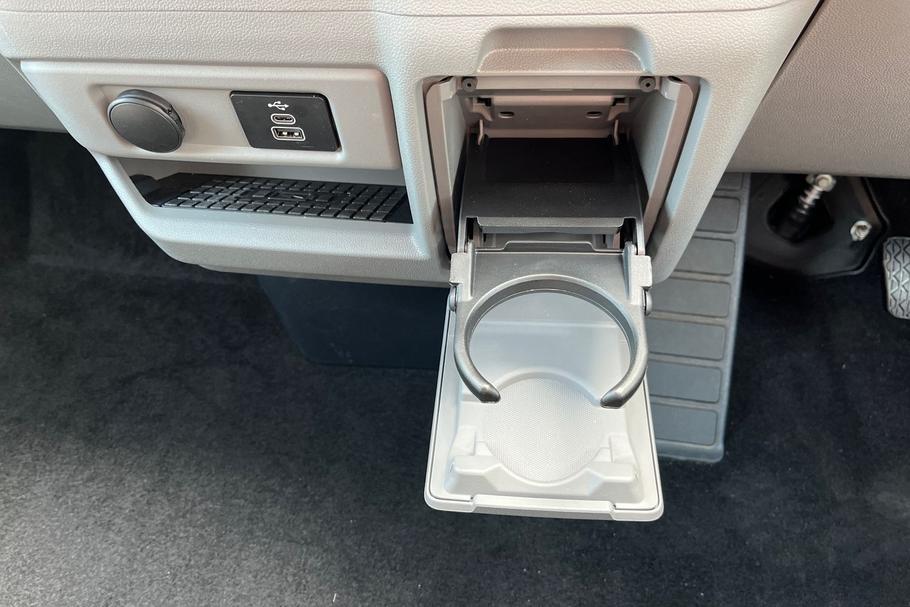 Used Ford TRANSIT CUSTOM XRZ5111 30