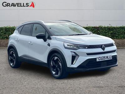 Used 2025 Renault Captur 1.6 E-TECH techno SUV 5dr Petrol Hybrid Auto Euro 6 (s/s) (145 ps)  arctic white with diamond bla at Gravells