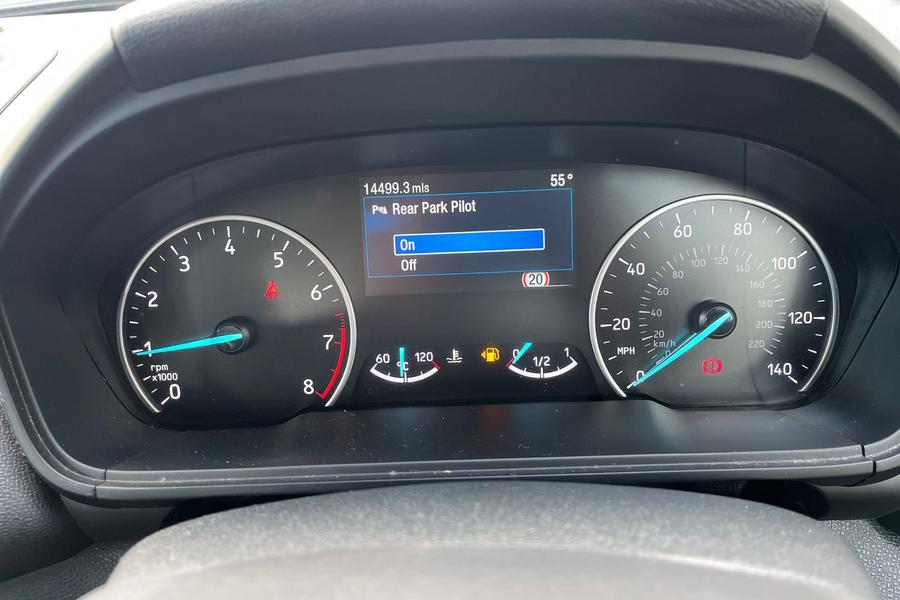 Ford ECOSPORT Photo autoimg-7a97eaf4ddfff2157305f1efbe37fd0acf703ee7.jpg