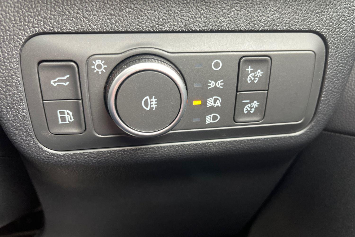 Ford Kuga Photo 38
