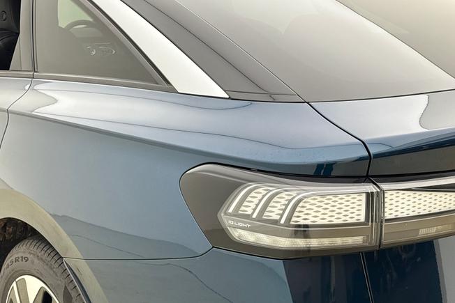 VOLKSWAGEN Id.7 Photo 18