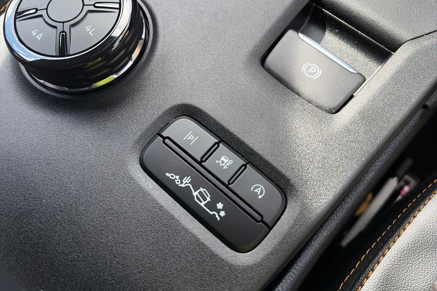 Ford RANGER Photo autoimg-7a9d3ef55006ce1445a9100ac591e39123cc3e85.jpg