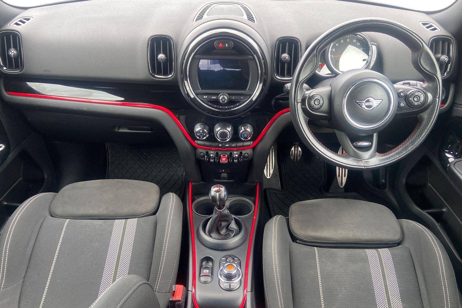 MINI Countryman Photo 9