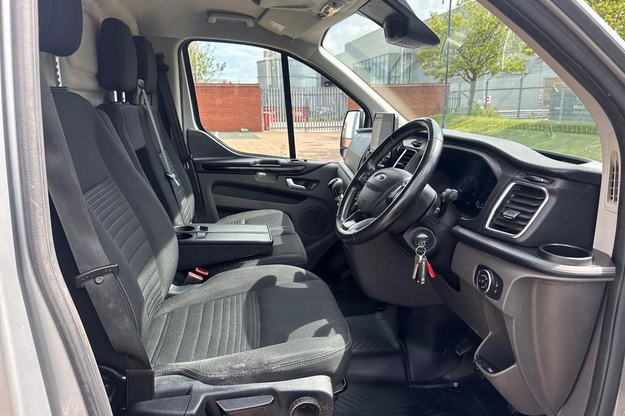 Used FORD TRANSIT CUSTOM BT21UFW 28