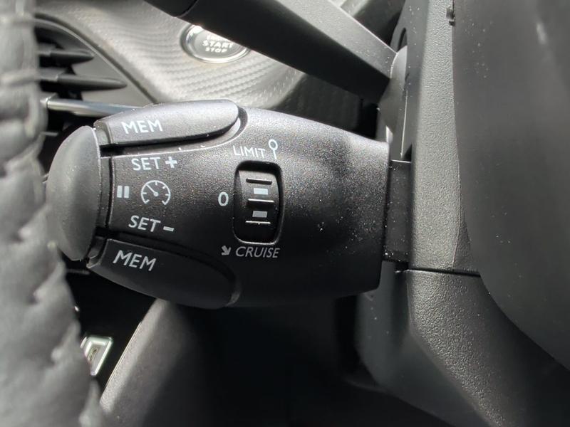 Used Peugeot 208 MC24HJV 38