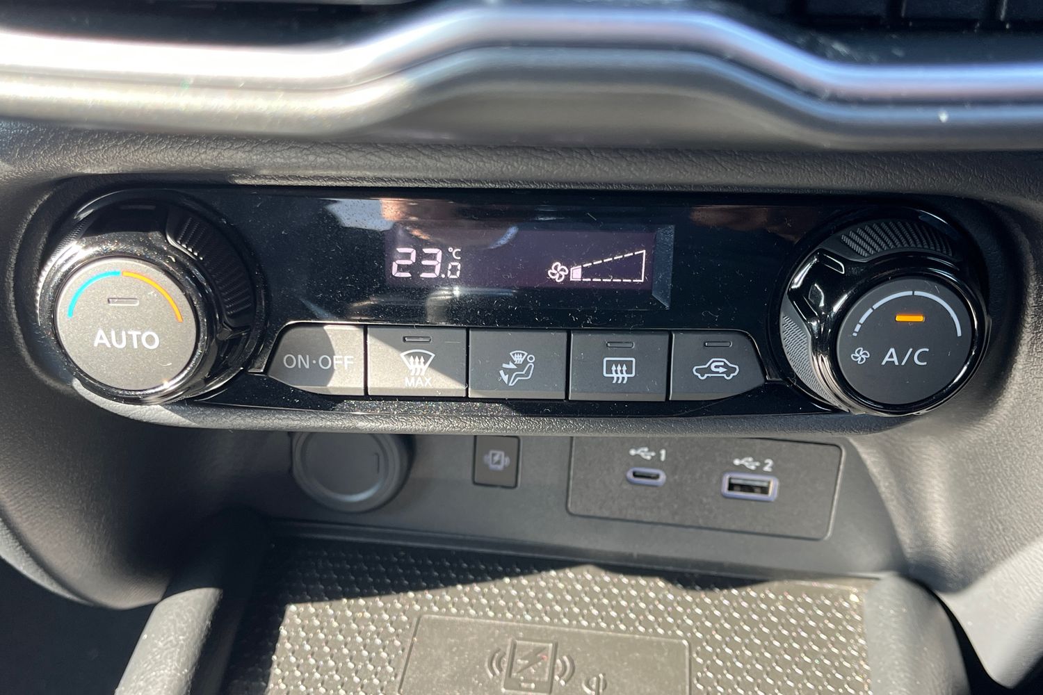 Nissan JUKE Photo 23