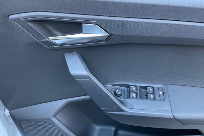 SEAT Arona Photo 23