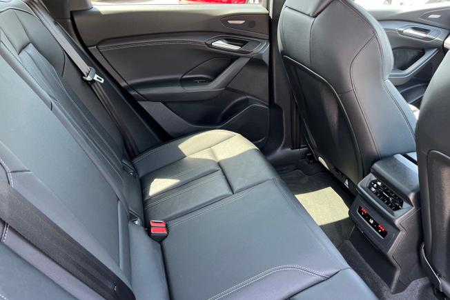 AUDI Q6 E-Tron Photo 47
