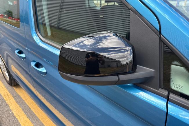 VOLKSWAGEN Caddy Maxi Photo 20