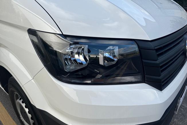 VOLKSWAGEN Crafter Photo 19