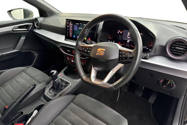 SEAT Ibiza Photo 6