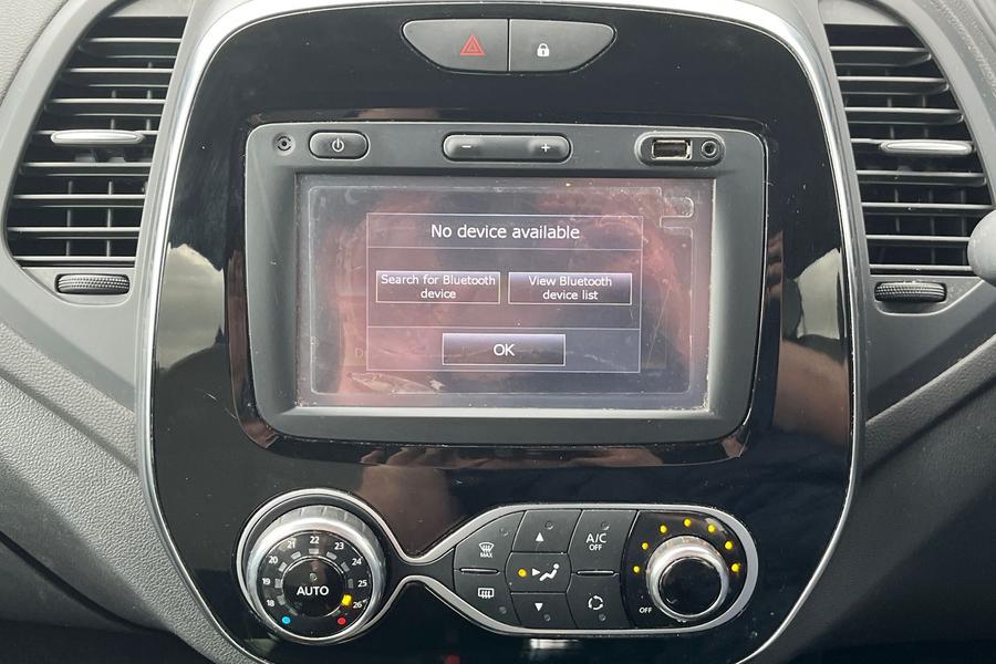 Renault CAPTUR Photo autoimg-7aab42d2f80560692043d0f7df41a9b63b7e922e.jpg
