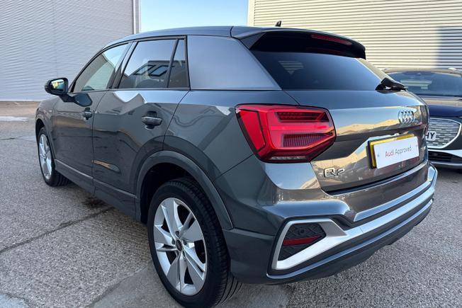 AUDI Q2 Photo 28