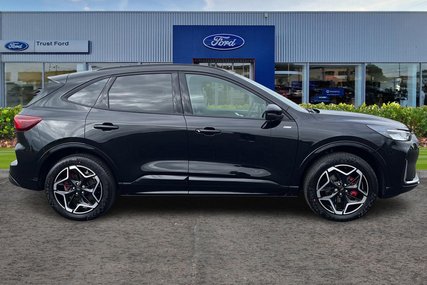 Ford KUGA Photo 2