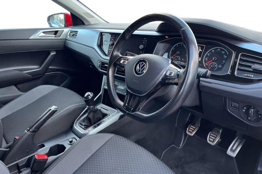 Volkswagen Polo Photo autoimg-7aae0cd37c457555234439f2827d5afe93885929.jpg