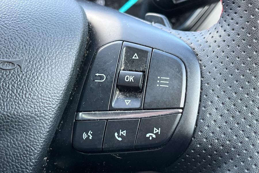 Ford FOCUS Photo autoimg-7ab243c538fe235498b133c0f4937eb5f1b9def5.jpg