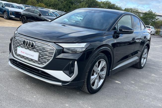 AUDI Q4 E-Tron Photo 23