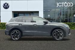 VOLKSWAGEN Tiguan Photo 4