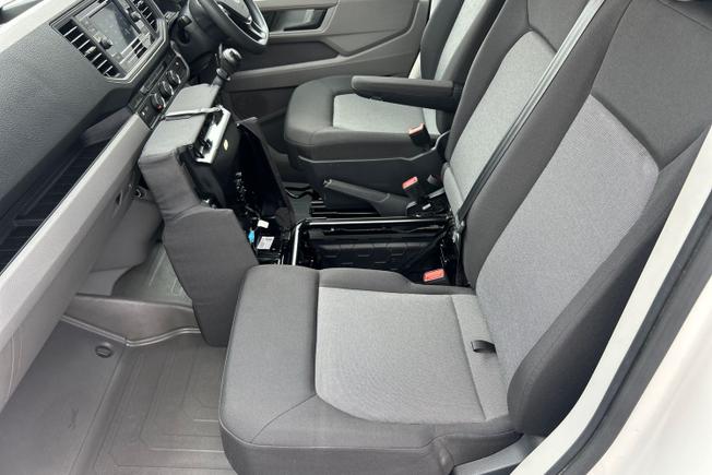 VOLKSWAGEN Crafter Photo 36