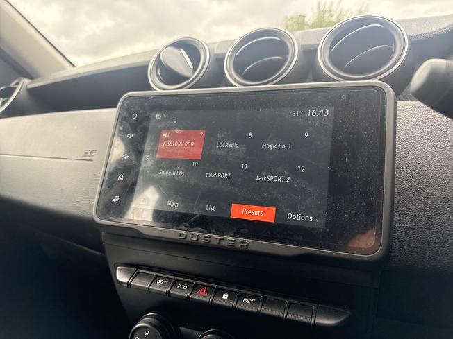 DACIA Duster Photo 13