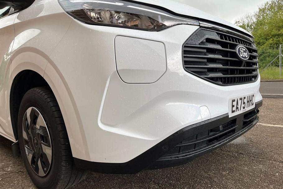 Used Ford TRANSIT CUSTOM EA75HHC 19