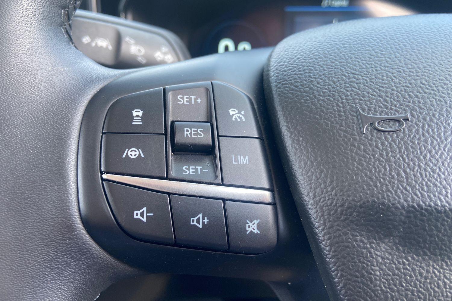 Ford FOCUS Photo 32