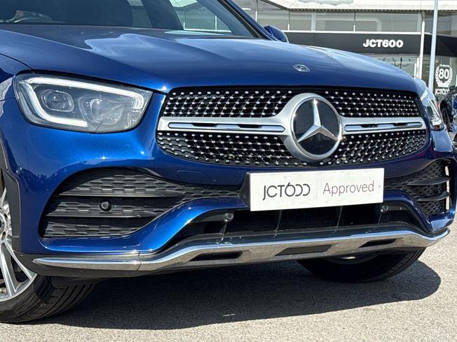 MERCEDES-BENZ GLC Photo 22