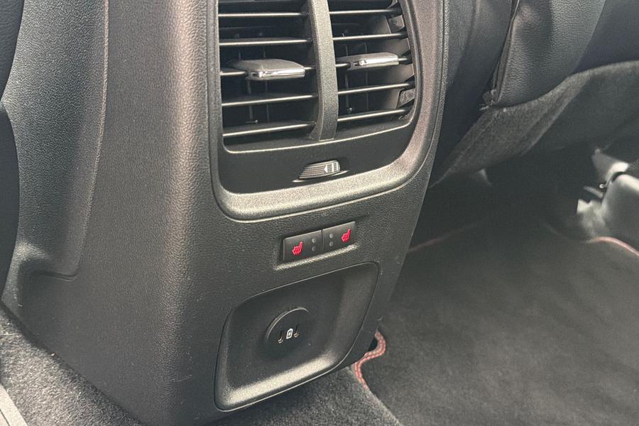 Ford KUGA Photo autoimg-7ac134dbf58cb5032cddf36ce850f51ff376b784.jpg