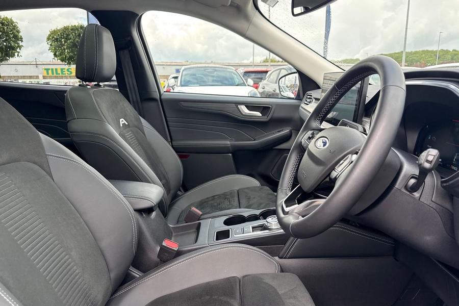 Ford KUGA Photo autoimg-7ac3c45e10dc561cd897aed8c0498b003b8dae7f.jpg