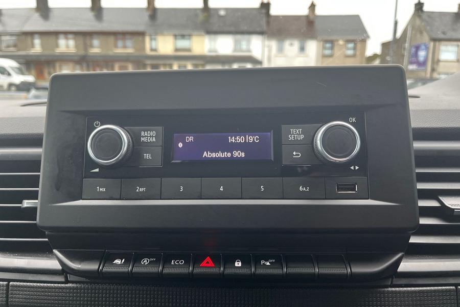 Nissan PRIMASTAR Photo autoimg-7ac6a6e0e6c90ef7068486e7a1d5687ecff2d329.jpg