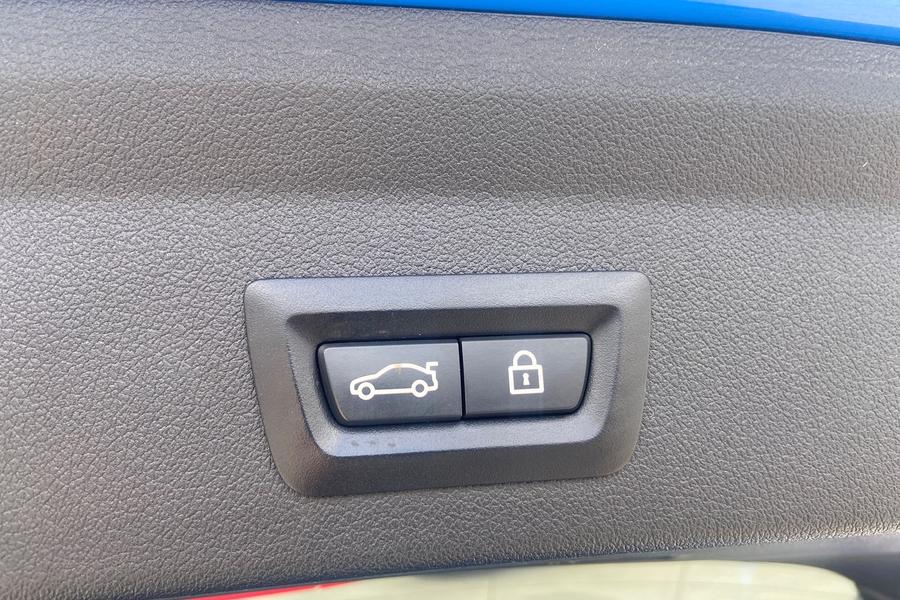 BMW 1 SERIES Photo autoimg-7ac85c1ec74e59ea15ac85a38db7d45e7e6a8628.jpg