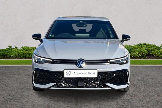Volkswagen Golf Photo autoimg-7ac8d0cc2ae99513f10718debdf7ca2bcaee53f1.jpg