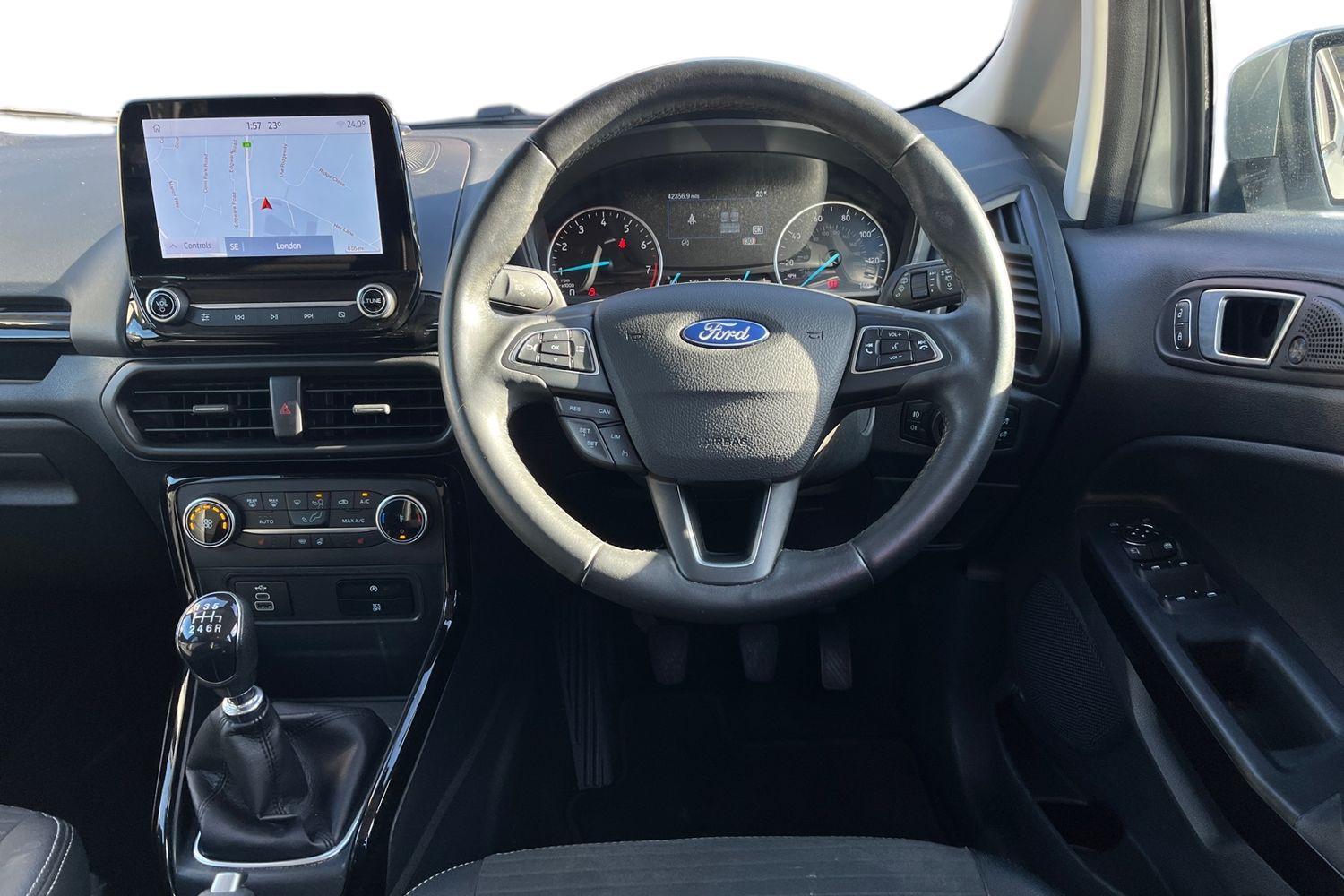 Ford ECOSPORT Photo 10