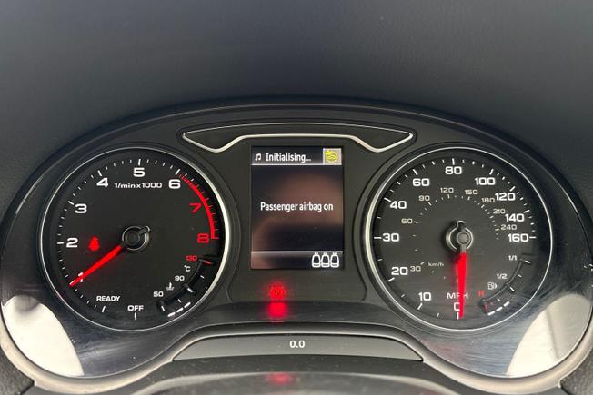 AUDI Q2 Photo 15