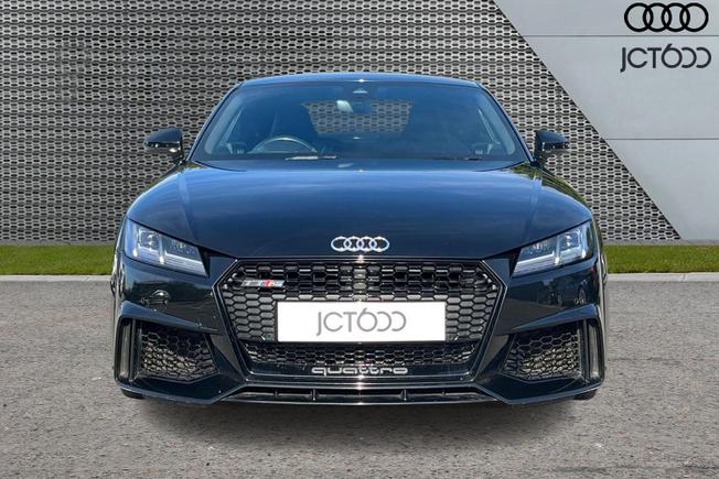 AUDI Tt Rs Photo 8
