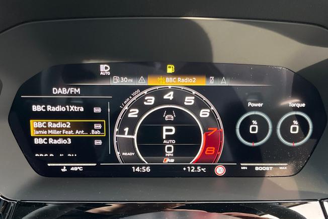 AUDI RS3 Photo 15