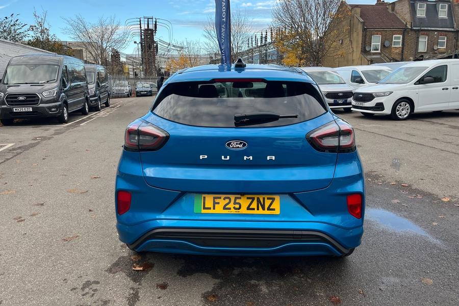 Ford PUMA Photo autoimg-7ad0c7a0c54f8d017d7cdc813def22d4d16d5ff0.jpg