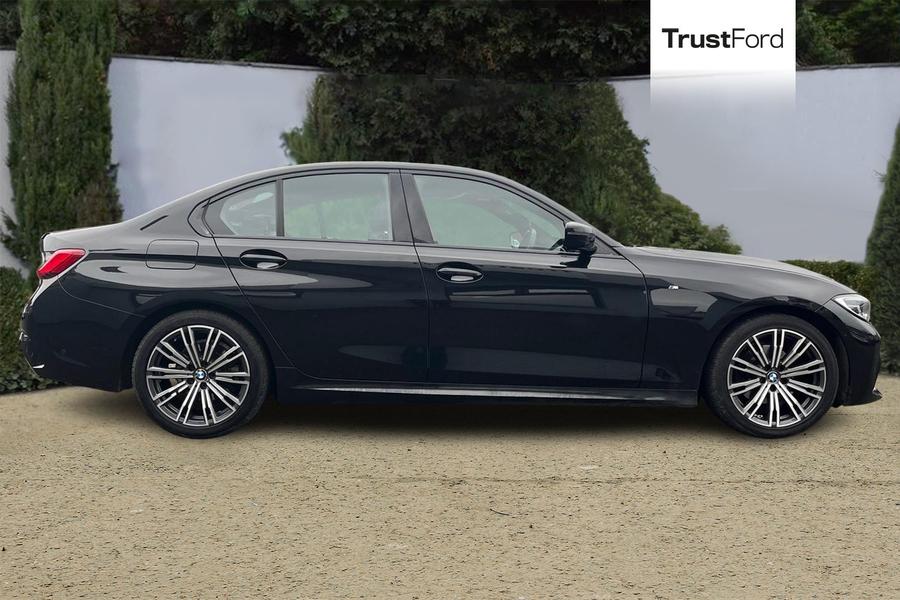 BMW 3 SERIES Photo autoimg-7ad4824e5c7af4fd1c2e0fc01d6ce27c80931800.jpg