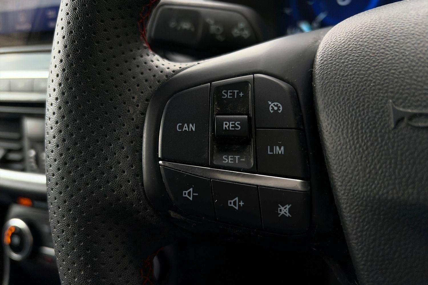 Ford Fiesta Photo 28