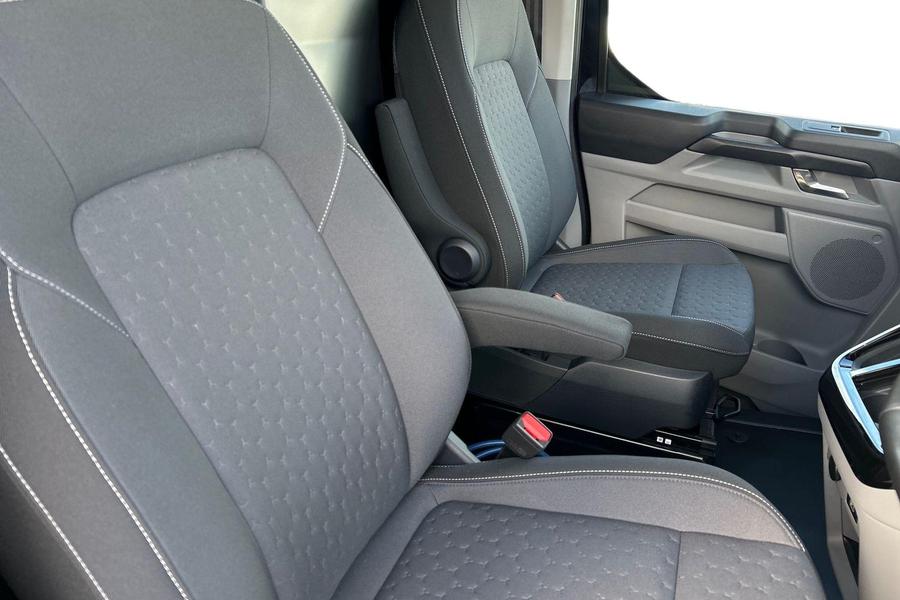 Ford TRANSIT CUSTOM Photo autoimg-7ad9d0f354ce4923c1747fed1a51ef1553b88066.jpg