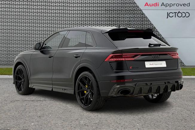 AUDI Rsq8 Photo 3