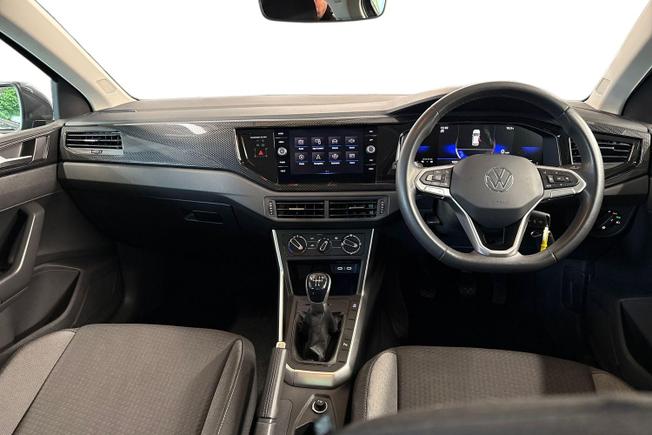VOLKSWAGEN Polo Photo 10