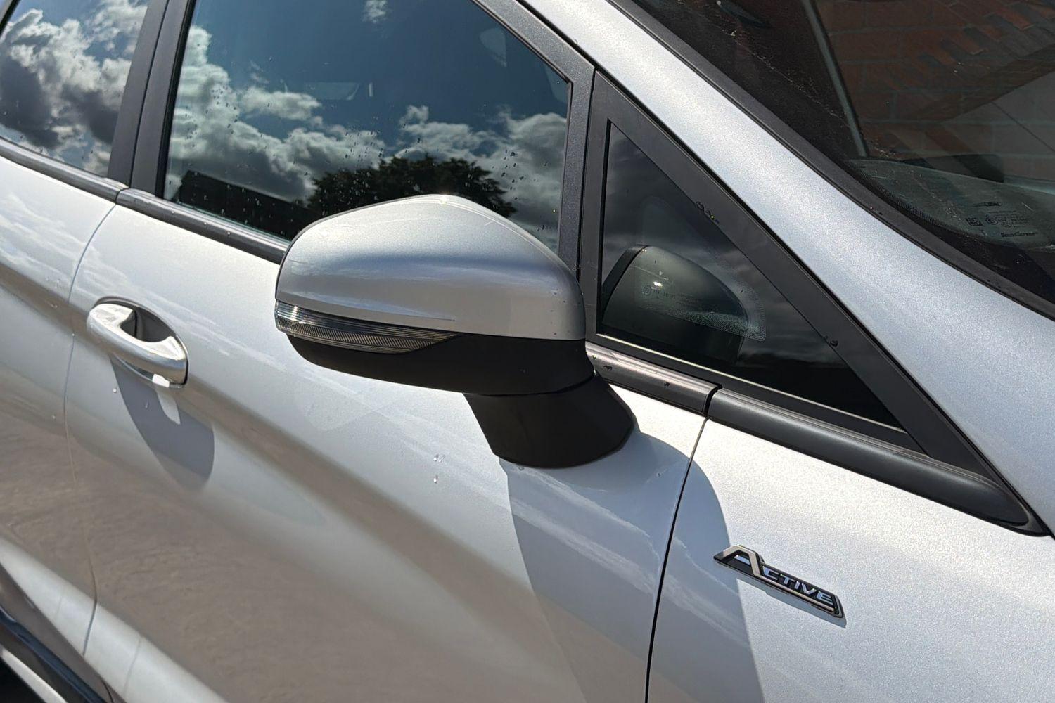 Ford FIESTA Photo 28
