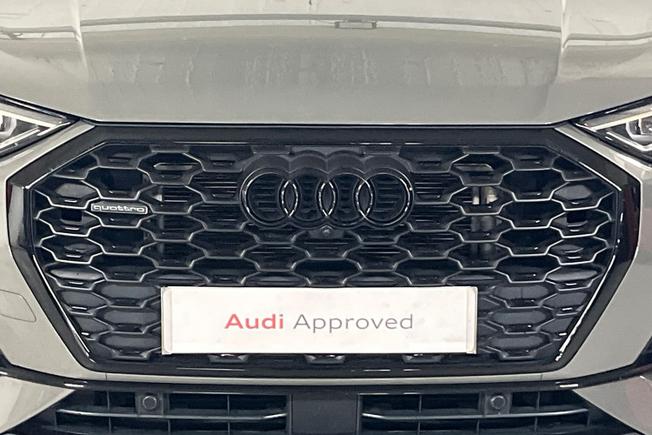 Audi Q3 Photo 40