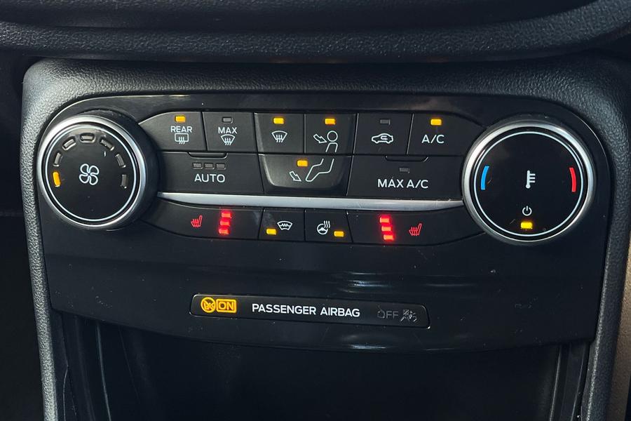 Ford PUMA Photo autoimg-7ae6c5bac4a1d5993b9cf56c4dab40a1ea01bb72.jpg