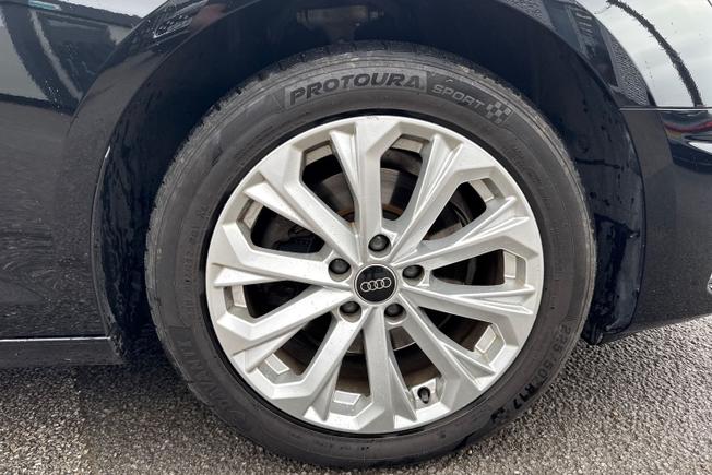 AUDI A4 Photo 31