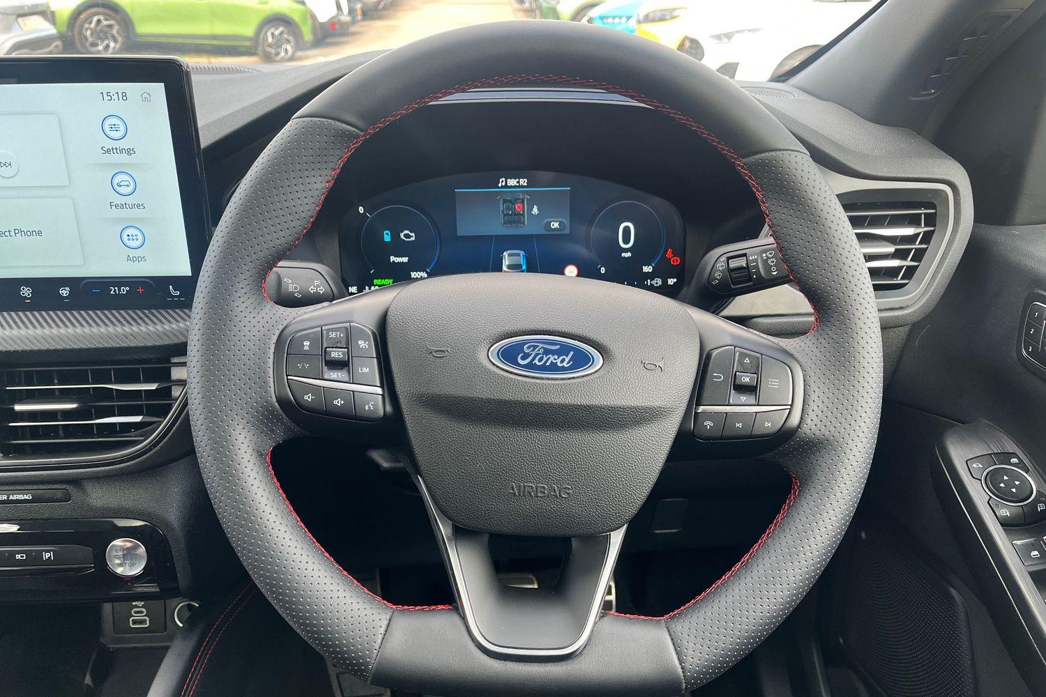 Ford KUGA Photo 11