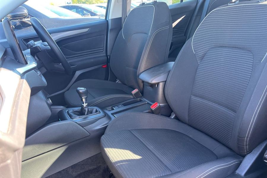 Ford Focus Photo autoimg-7aeb44c1f746e2eace953ab9d09eb123050f4a17.jpg
