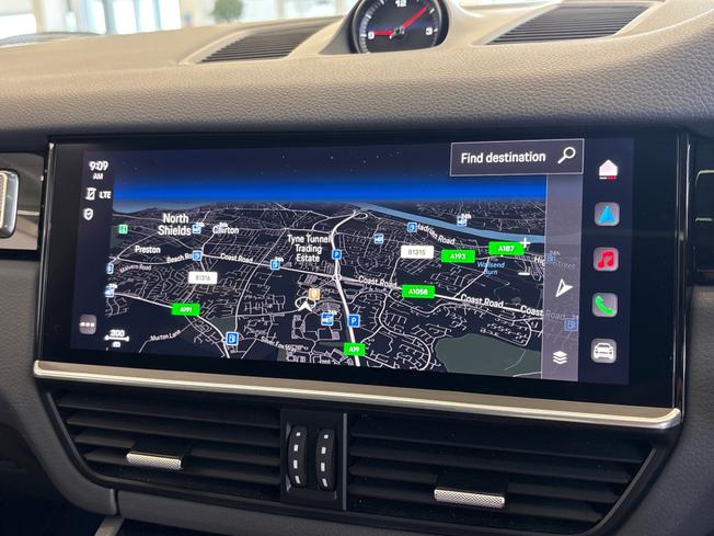 PORSCHE Cayenne Photo 32